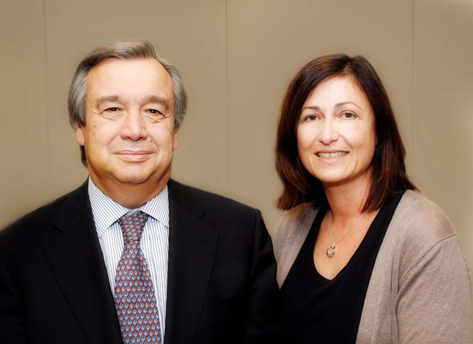 Carmel Guerra with the United Nations’ High Commissioner for Refugees, António Guterres.  Photographer: Shane Bell.